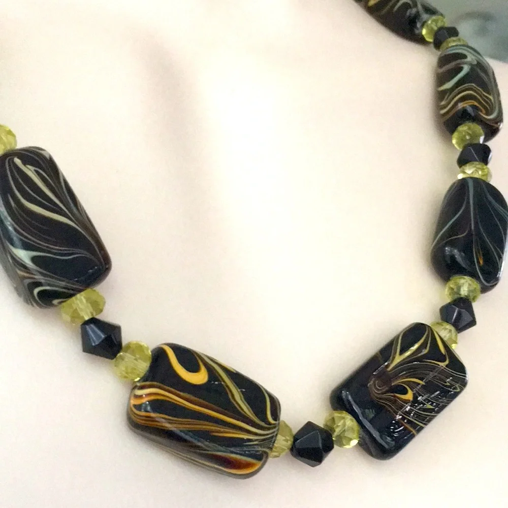 Handmade OOAK vintage Glass black bead 18 necklace - Picture 7 of 16